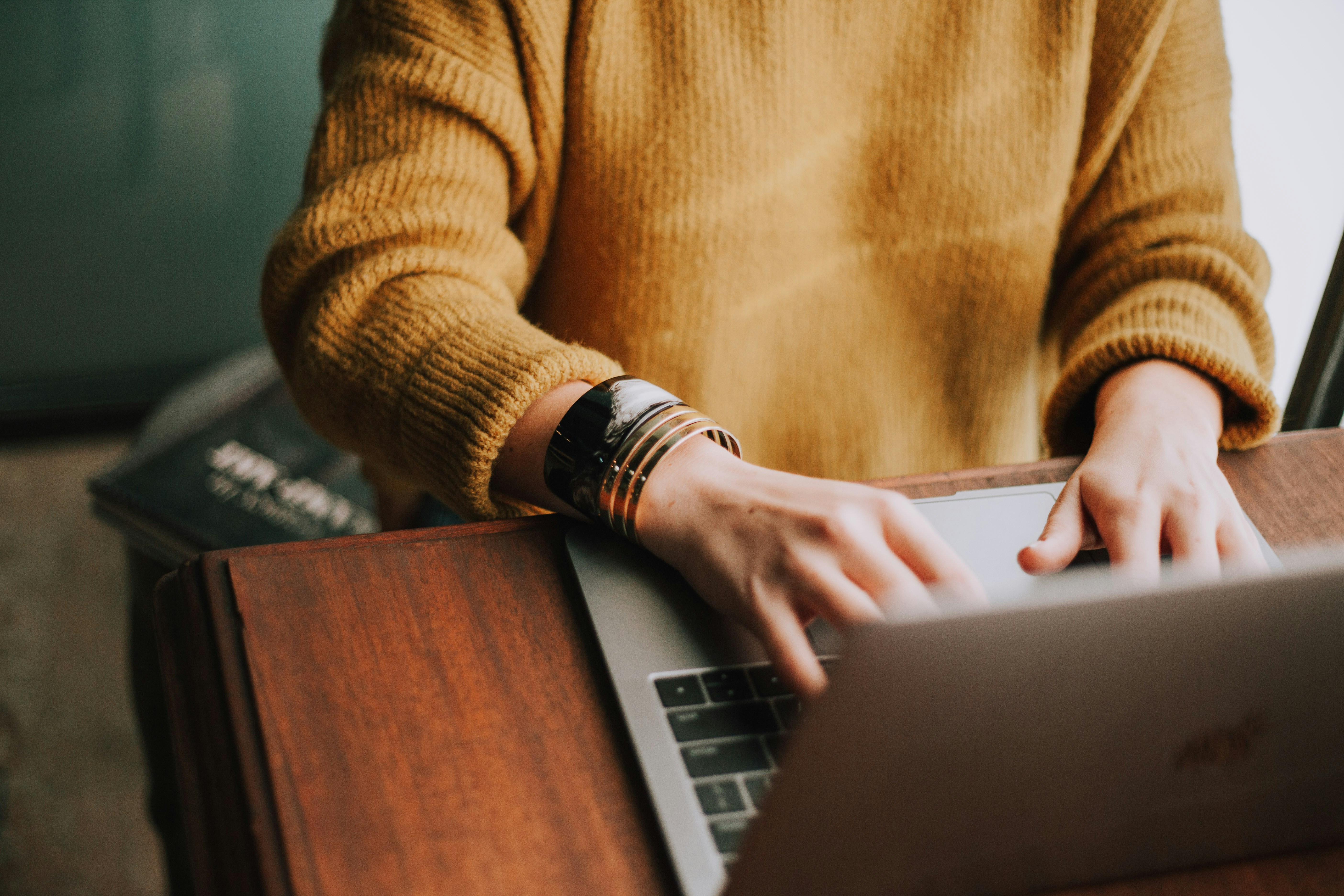Onboarding new clients: a UK KYC checklist for accountants & law firms